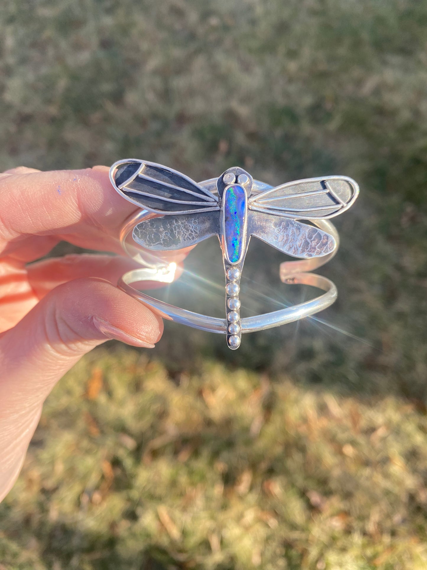 Charming Dragonfly Cuff ✨🧚🏼‍♂️